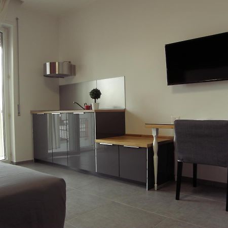 B&B Via Roma 15 Аккуавіва-делле-Фонті Екстер'єр фото