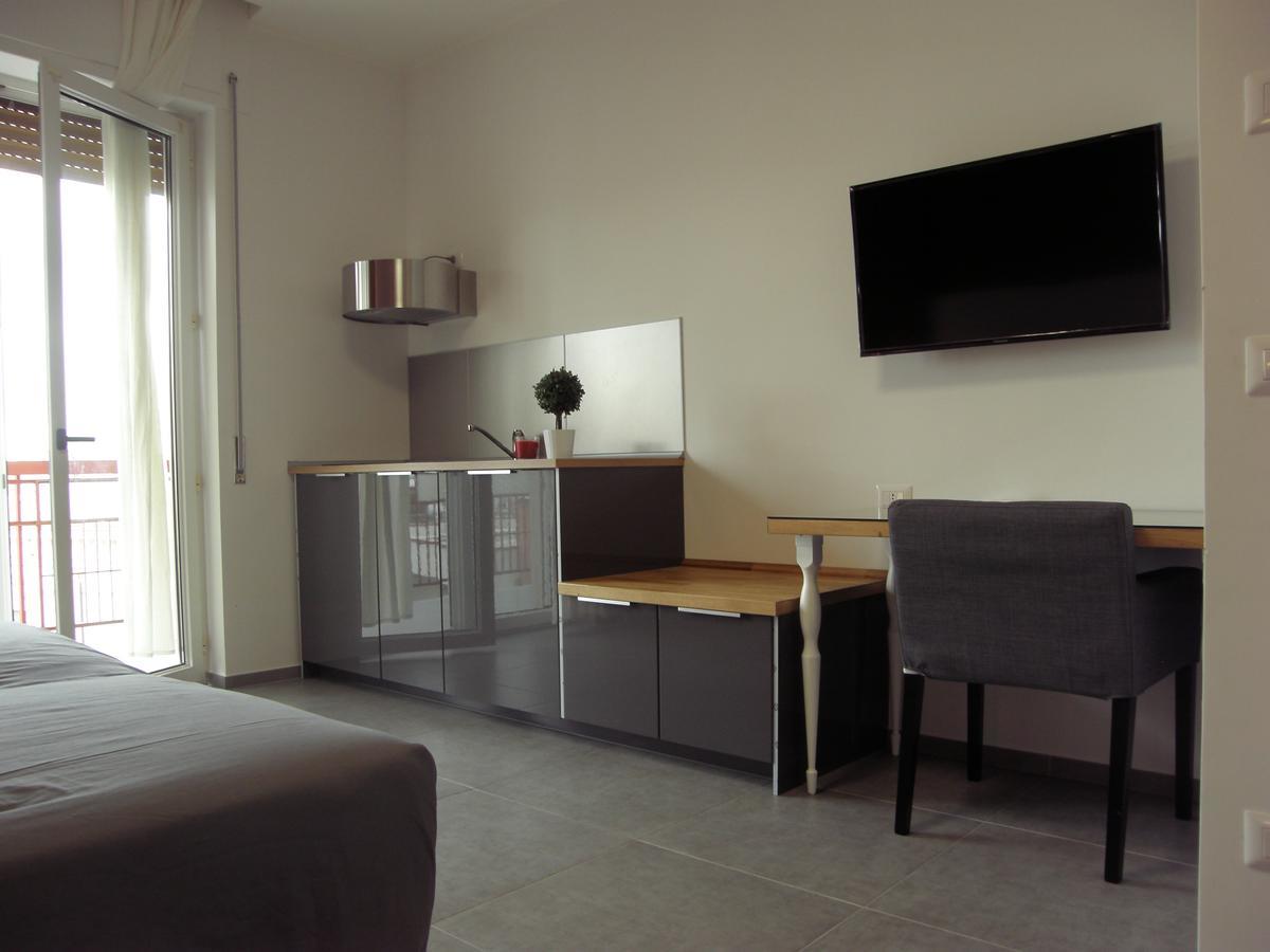 B&B Via Roma 15 Аккуавіва-делле-Фонті Екстер'єр фото