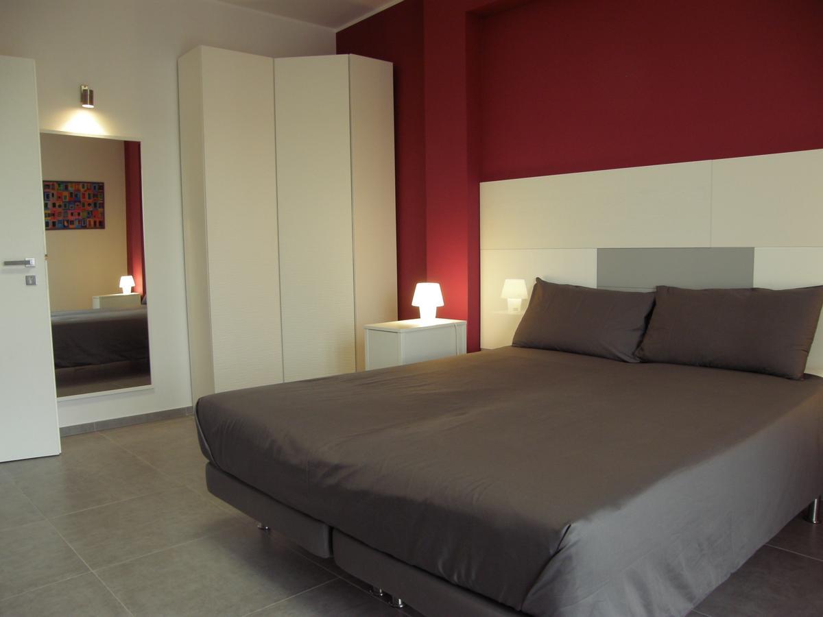 B&B Via Roma 15 Аккуавіва-делле-Фонті Екстер'єр фото