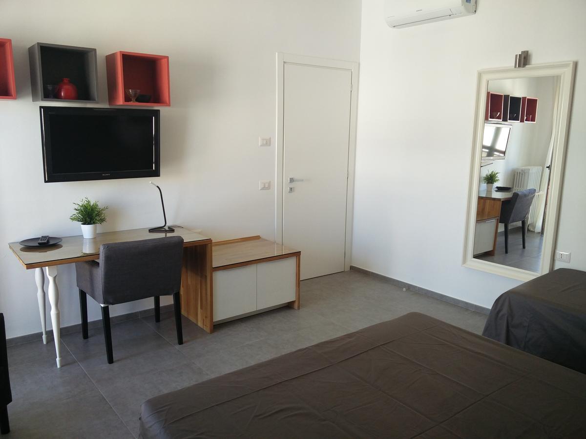 B&B Via Roma 15 Аккуавіва-делле-Фонті Екстер'єр фото